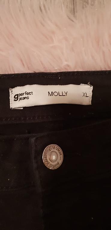 yeezy patike cena: Crne ženske farmerke – uski kroj (skinny), srednji struk. - — 5