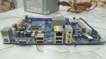 Другие комплектующие: Материнская плата ASRock AsROCK, Б/у