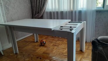 Masalar: Qonaq masası, İşlənmiş, Açılan, Kvadrat masa, Azərbaycan