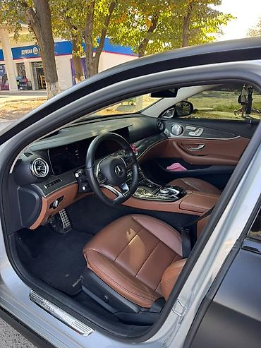w124 e220: Mercedes-Benz E-Class: 2019 г., 2 л, Автомат, Бензин, Седан — 7