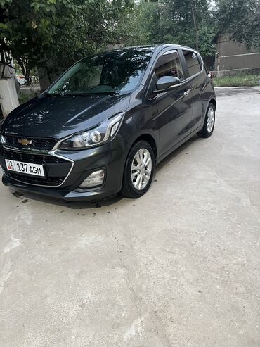 авто в рассрочку без первоначального взноса: Chevrolet Spark: 2019 г., 1 л, Вариатор, Бензин, Хетчбек