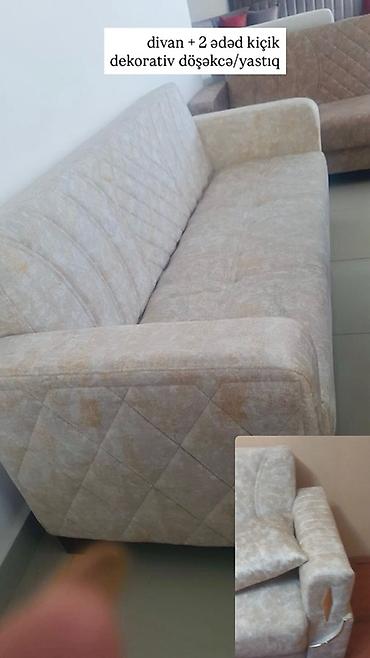 divan masa: Məhsul: Divan + 2 ədəd kiçik dekorativ döşəkcə/yastıq - Rəng: Açıq — 1