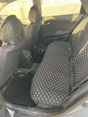 Nissan: Nissan Primera: 2003 г., 2 л, Механика, Бензин, Универсал — 8