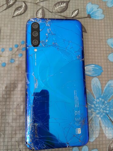 Xiaomi Mi A3, 128 GB, rəng - Göy, 
 Zəmanət, Qırıq, Sensor