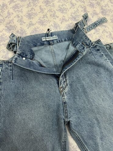 спортивное оборудование: Джинсы, Прямые, Zara, Высокая талия, L