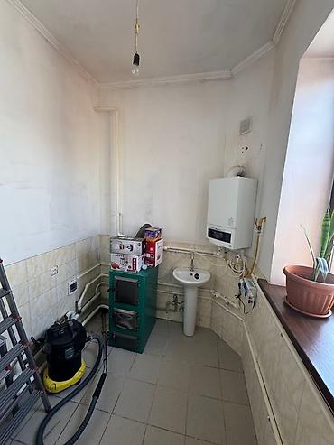 Продажа коттеджей и домов: 4 комнаты, 150 м², 4 соток, Бишкек, Учкун мкр Агентство недвижимости — 14