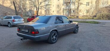 Mercedes-Benz: Mercedes-Benz W124: 1991 г., 2.3 л, Механика, Бензин, Седан — 5