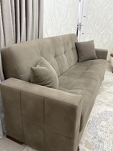 Divanlar: Divan, İşlənmiş, Açılan, Bazalı, Vеlur parça, Çatdırılma yoxdur — 4