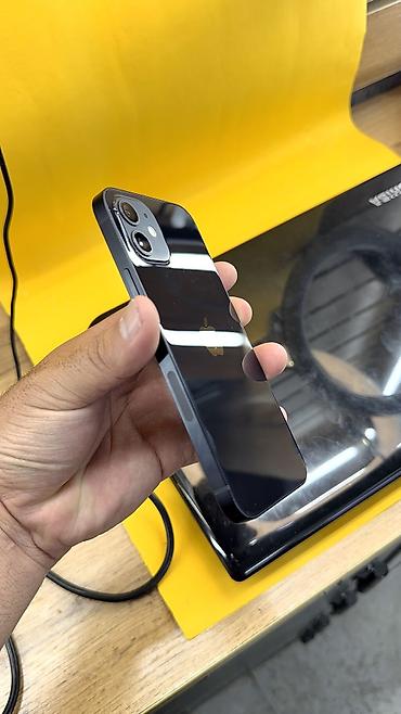 Apple iPhone: IPhone 12, Б/у, 128 ГБ, 93 % — 2
