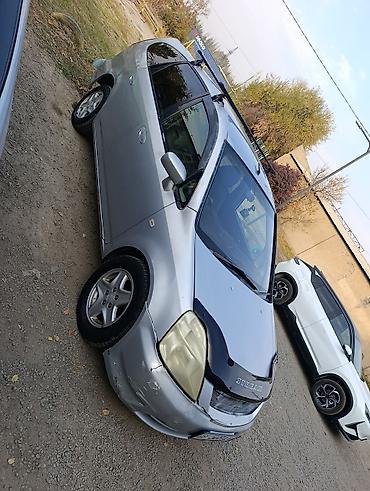 рул спринтер: Honda Stream: 2001 г., 2 л, Типтроник, Бензин, Вэн/Минивэн — 3