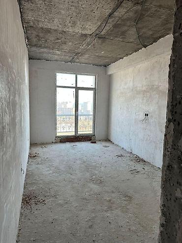 rizen dovşan: Badamdar qəs., 3 otaqlı, Yeni tikili, 137 kv. m — 2