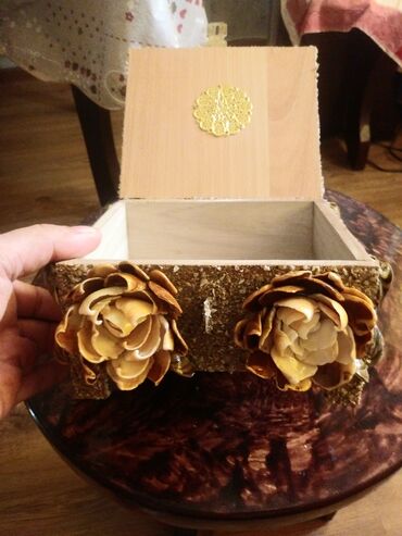 Şəkillər, tablolar: Məhsul: Dekorativ əl işləri – divar asılqanları - Material: təbii — 24