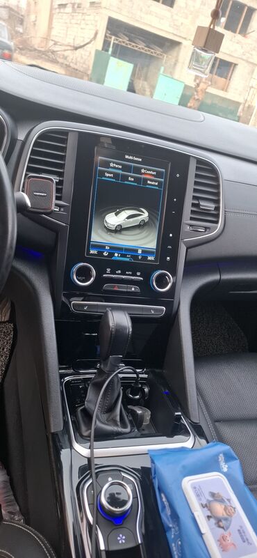 Renault: Renault SM6: 2019 г., 2 л, Автомат, Газ, Седан — 9