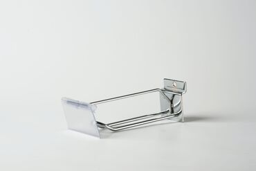 Комплектующие для торгового оборудования: Крючки, кронштейны и полкадержатели для Эконом — 21