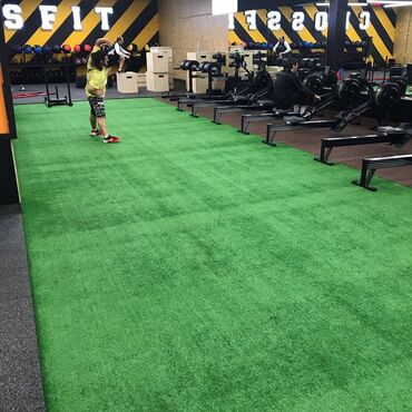 fosfor tozu: Məhsul: İdman zalı üçün süni ot örtüyü (sled trak/functional zone