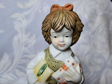 Figure: Figura 1. nova 0g.nemacka rucno oslikana. Nemacka nova — 5