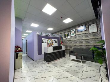 Digər kommersiya daşınmaz əmlakı: Obyekt icarə verilir 170-200 kv . Təmirli ve 5 otaq ve mətbəxden — 1