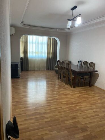 офис помещение: Bakı, 3 otaqlı, Köhnə tikili, m. Nəsimi, 85 kv. m
