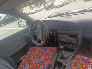 Audi: Audi 100: 1992 г., Бензин, Седан — 6