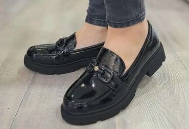 cizme 36 broj: Loafers