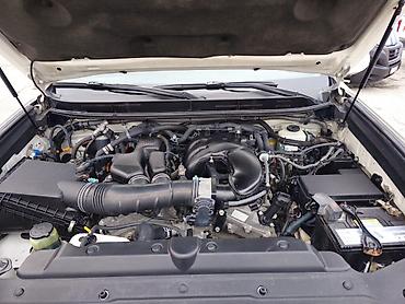 prado buferi: Toyota Land Cruiser Prado: 4 l | 2011 il Ofrouder/SUV — 9