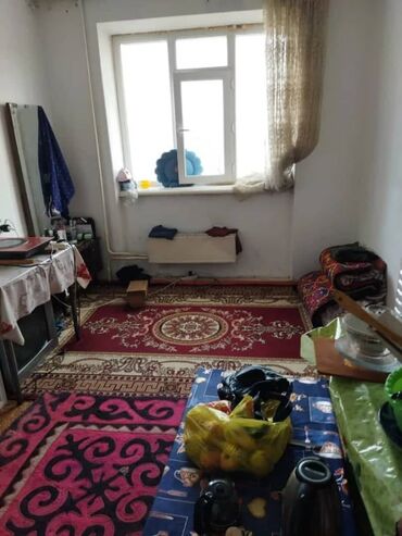 квартиры без хозяев: 1 комната, 14 м², Общежитие и гостиничного типа, 4 этаж, Старый ремонт