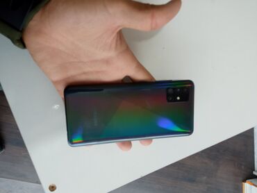 samsung not 12: Samsung Galaxy A51, 128 GB, rəng - Boz, Düyməli, Barmaq izi, İki sim kartlı