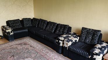 черный кожаный диван: Угловой диван, цвет - Черный, Б/у