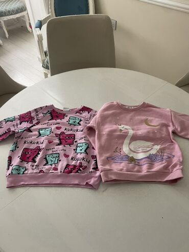 детские вязаные безрукавки: Uşaq üçün 2 ədəd qız sweatshirt dəsti. - Rəng: çəhrayı tonları. -