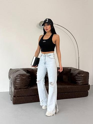 Farmerke: 👖 Farmerke – savršen model za svaki dan Dostupne veličine: 34–42 Cena — 14