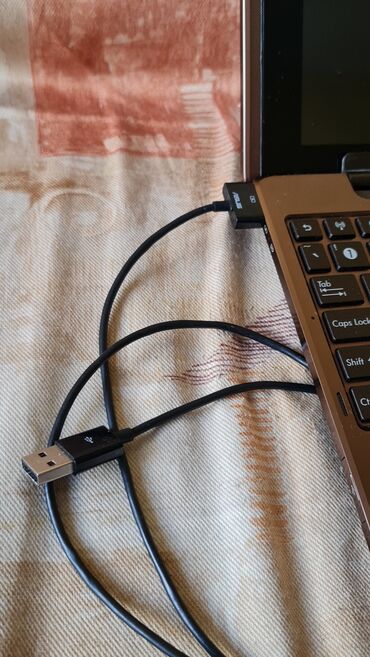 ASUS: ASUS Transformer Book – hibridni uređaj (tablet + dok tastatura) kao — 26