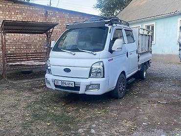 Продажа авто: Hyundai Porter: 2021 г., 2.5 л, Типтроник, Дизель — 3