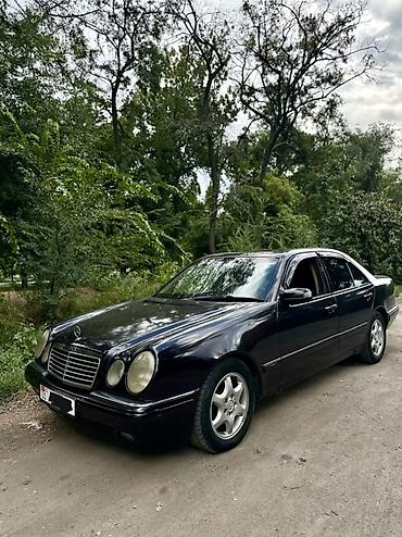 x class: Mercedes-Benz E-Class: 1997 г., 2.8 л, Автомат, Газ, Седан — 2