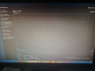 Masaüstü kompüterlər və iş stansiyaları: Dəstə daxildir: kompüter, Lenovo monitor, bahalı oyun siçanı — 10