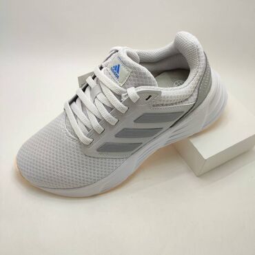 кроссовки для тренировки: Распродажа! Кроссовки женские Adidas GALAXY 6 Легкий сетчатый верх