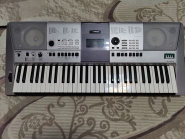 синтезаторы корг: PSR-E413 продаю синтезатор, все клавиши рабочие, звук четкий