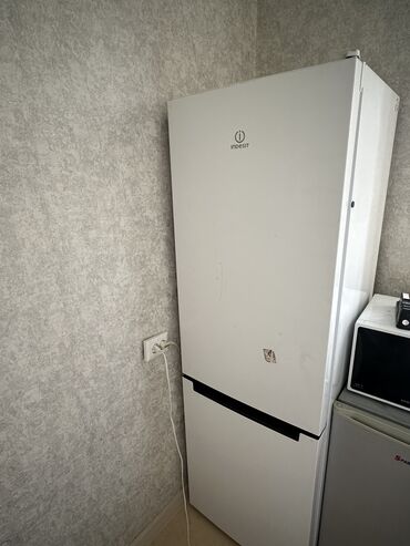 холодильник индезит б у: 2х камерный холодильник Indesit DFE Total No frost режим. Воздушное