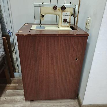 carx: Çayka 142M tikiş maşını – quraşdırılmış şkafla - Model: Чайка 142М — 4