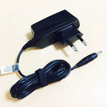 nokia 6100 satilir: Nokia 6100 adapteri acilmayib yenidir