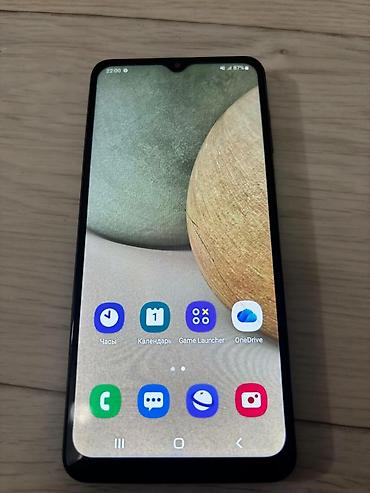 Уюлдук телефондор жана аксессуарлар: Смартфон Samsung Galaxy A12 на экране трещина есть на работу не — 1