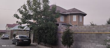 продаю дом в токмок: Дом, 170 м², 5 комнат, Собственник