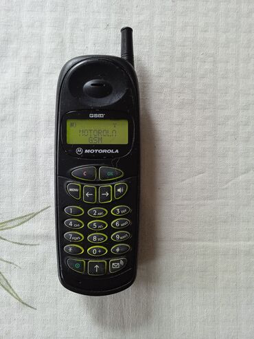 серебро билерик: Сотовый телефон кнопочный " MOTOROLA" GSM ( Германия) 1997 г. Все