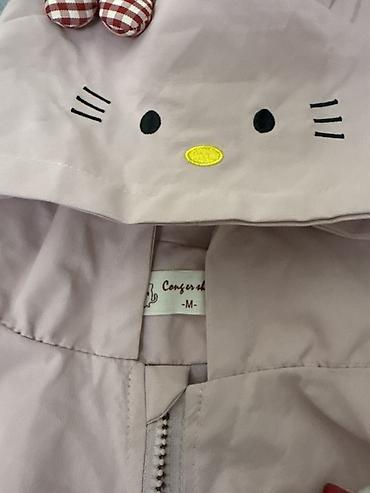 real madrid forma: Uşaq üçün kapüşonlu yüngül jaket - Rəng: Pudra/solğun çəhrayı - Ölçü — 1
