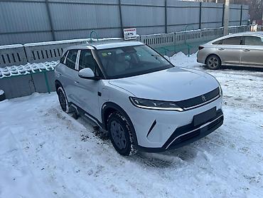 BYD: BYD Yuan Up: 2025 г., Электромобиль, Кроссовер — 12