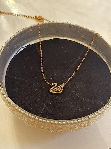 bijuterya: Original swarovski Zərif qu quşu formalı boyunbağı. İncə zəncir — 2