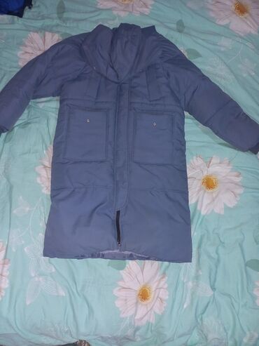 куртка м: Женская куртка б/у, размер М, синий цвет