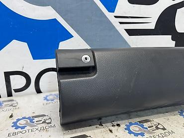 Другие детали салона: Бардачок Mercedes Benz E-Class W210 612.961 E270 CDI 28/05/2001 — 2