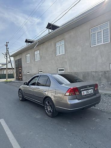 Honda: Honda Civic: 2004 г., 1.6 л, Механика, Бензин, Седан — 3