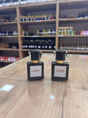Ətriyyat: Bəylər və xanımlar üçün ətirlər 50 ml - 17 AZN 30 ml - 13 AZN