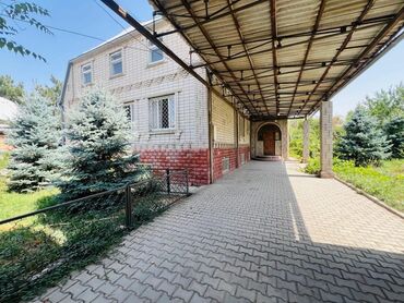 продаю дом ленинское: 260 м², 8 комнат, Бассейн, Бронированные двери, Сарай